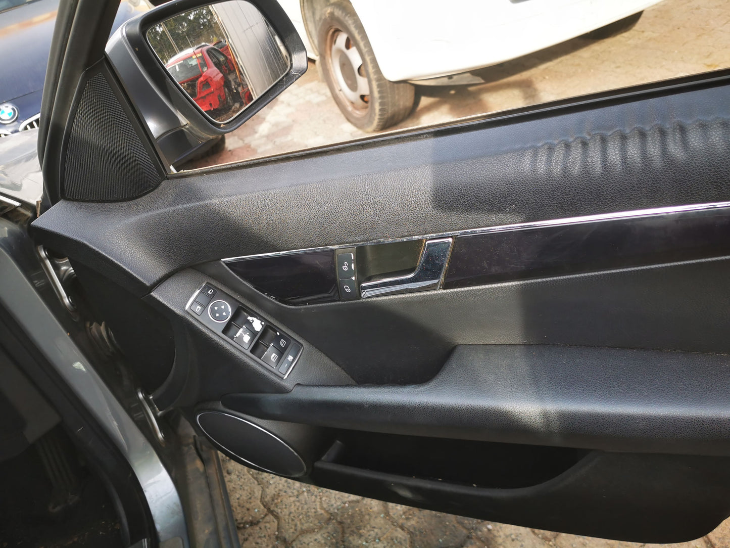 2008 MERCEDES C CLASS W204, SEDAN, AVANTGARDE/SPORTS, LED TYPE, 07/07-04/11 A2048200264 RIGHT TAILLIGHT