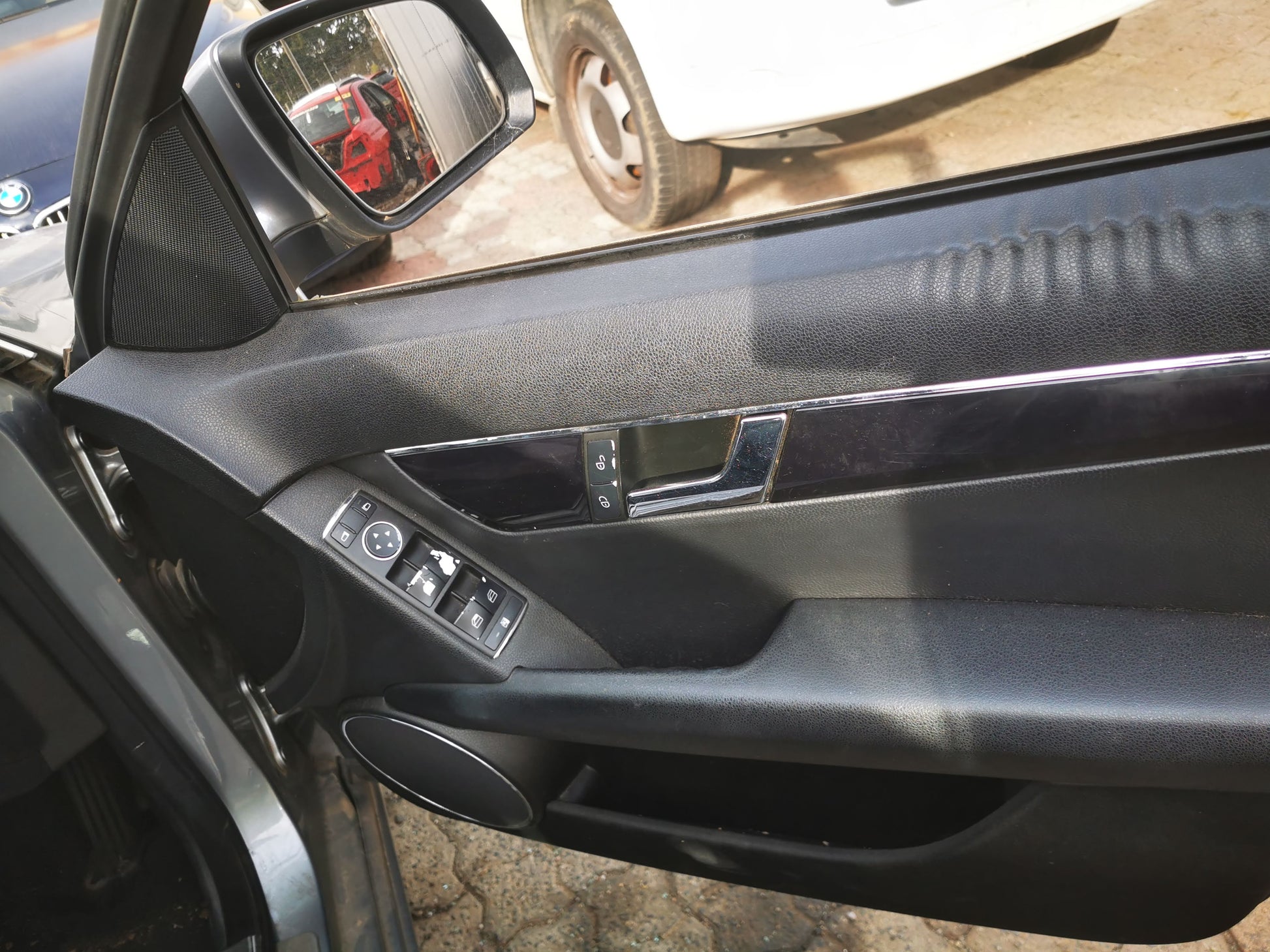 2008 MERCEDES C CLASS W204, SEDAN, AVANTGARDE/SPORTS, LED TYPE, 07/07-04/11 A2048200264 RIGHT TAILLIGHT