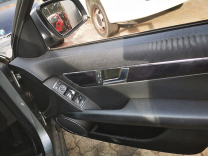 2008 MERCEDES C CLASS W204, SEDAN, AVANTGARDE/SPORTS, LED TYPE, 07/07-04/11 A2048200264 RIGHT TAILLIGHT