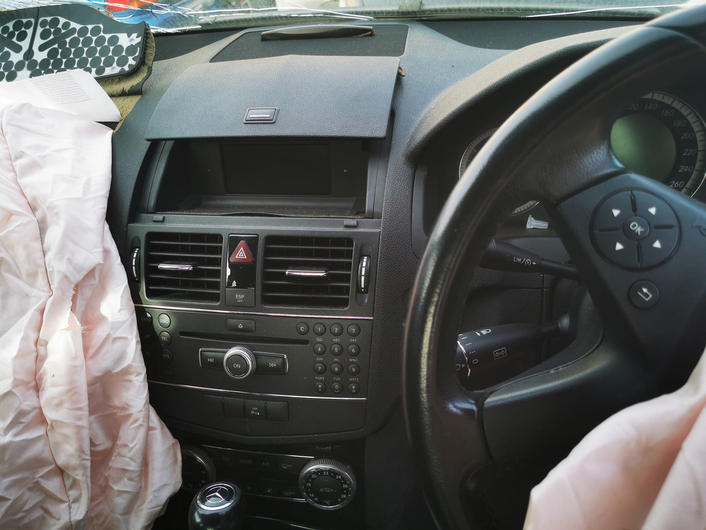 2008 MERCEDES C CLASS W204, DOOR REG AND MOTOR ASSY, 07/07-04/11  RIGHT FRONT WINDOW REG MOTOR