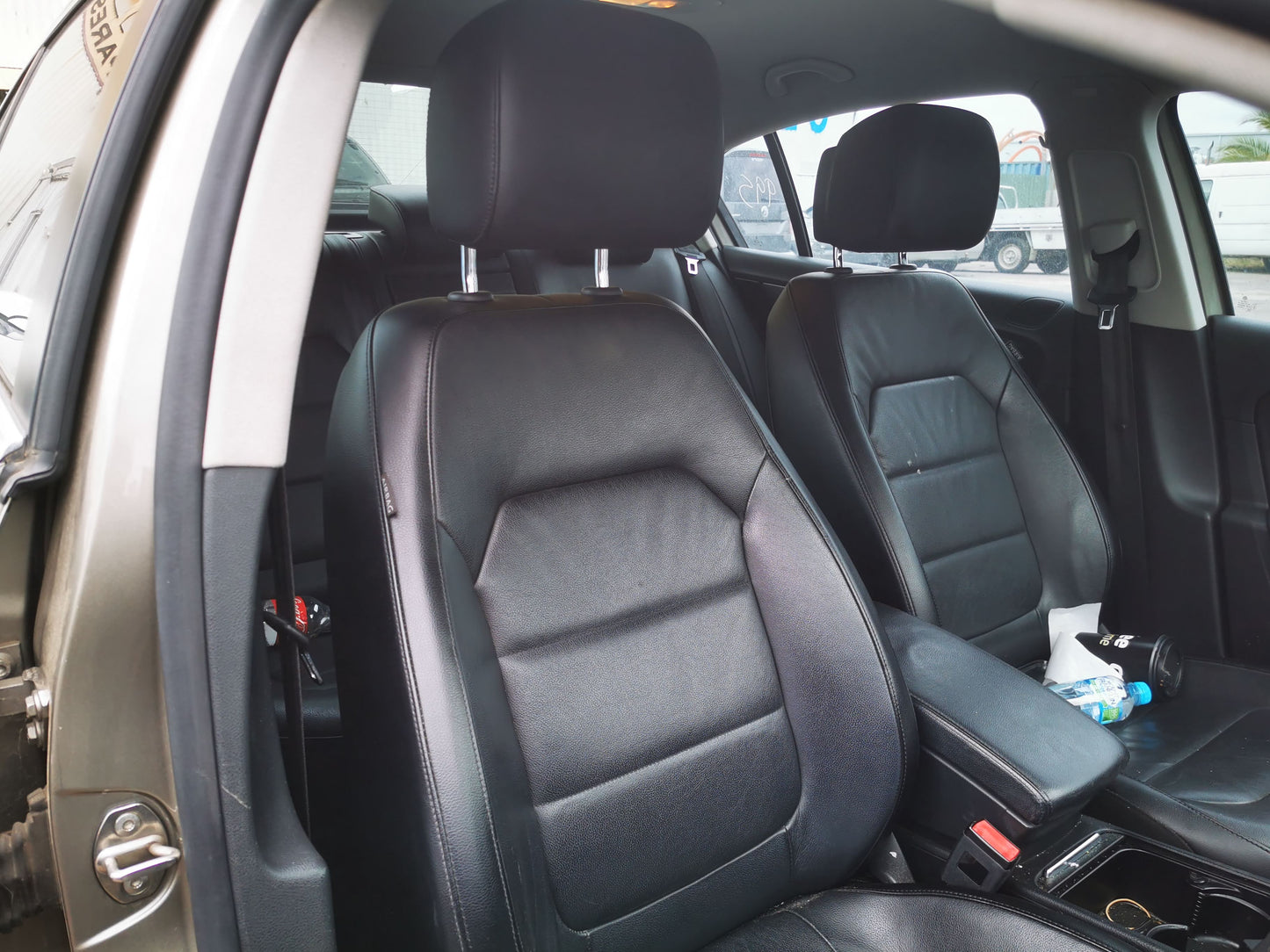 2012 VOLKSWAGEN PASSAT 3C/MK6 B7, SEDAN/WAGON, 09/10-05/15 3AA837461B LEFT FRONT WINDOW REG MOTOR