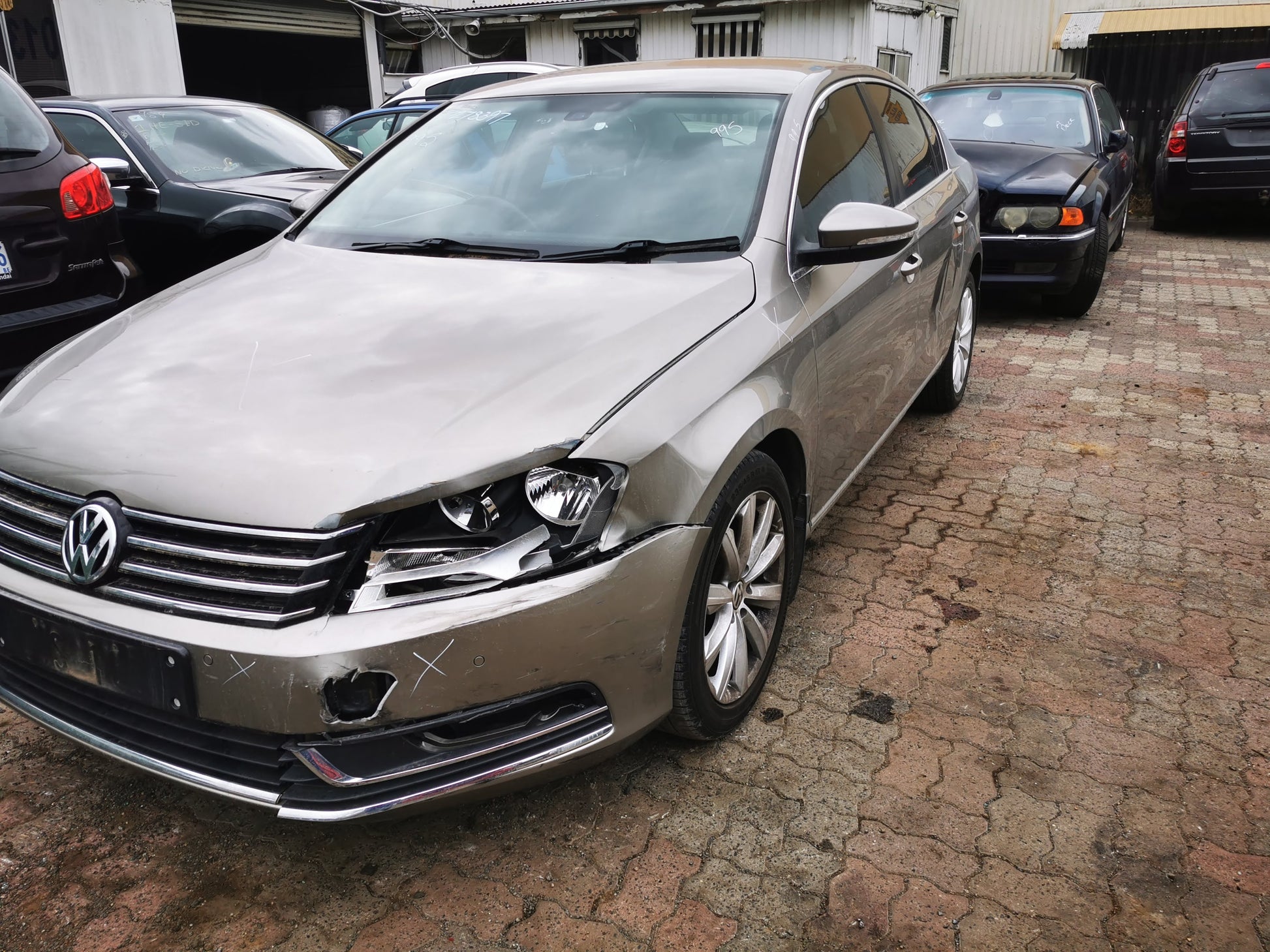 2012 VOLKSWAGEN PASSAT 3C/MK6 B7, SEDAN/WAGON, 09/10-05/15 3AA837461B LEFT FRONT WINDOW REG MOTOR