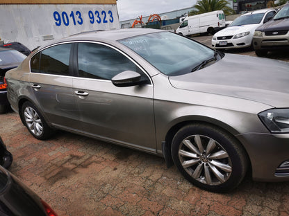 2012 VOLKSWAGEN PASSAT 3C/MK6 B7, SEDAN, 09/10-05/15 3AE839462C RIGHT REAR WND REG MOTOR