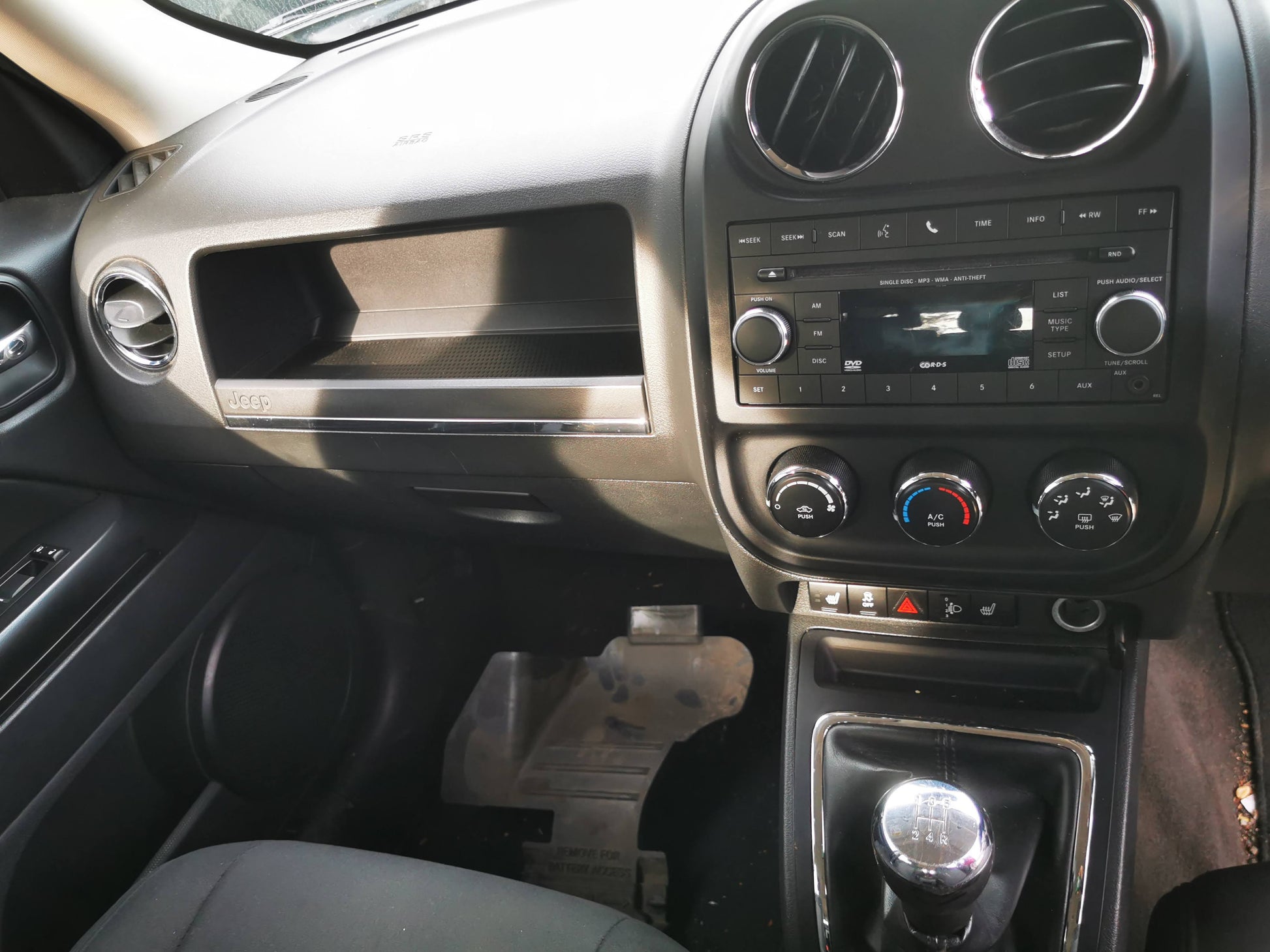 2014 JEEP PATRIOT CLIMATE CONTROL TYPE, NON AUTO TEMP, MK, 04/11-12/16 55111278AE HEATER AC CONTROLS