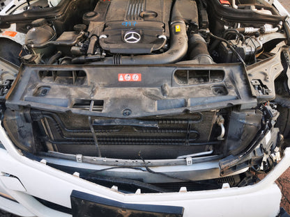 2013 MERCEDES C CLASS RADIATOR GRILLE, W204/S204, STANDARD/CLASSIC/ELEGANCE/AVANTGARDE, 3 STRIPE, SILVER TYPE, 05/11-07/14  GRILLE