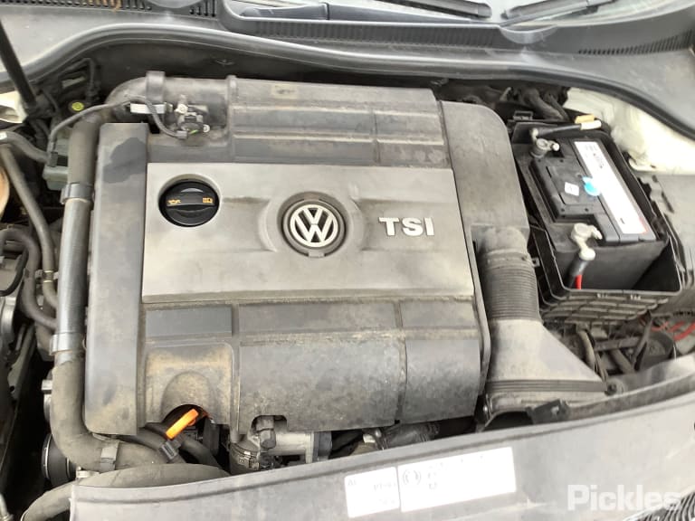 2012 VOLKSWAGEN GOLF TAILGATE LAMP (RH SIDE), GTD/GTi, GEN 6, 12/08-03/13  REAR GARNISH