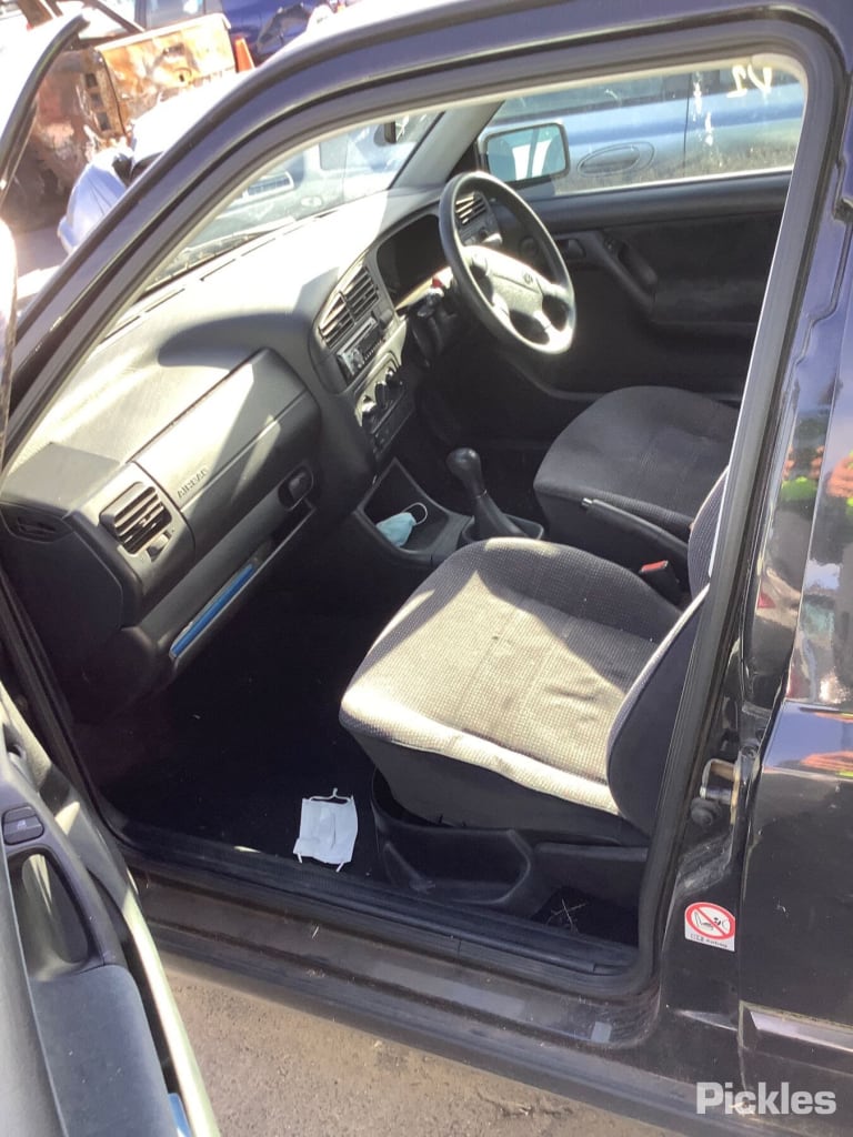 1997 VOLKSWAGEN GOLF 3RD GEN CL/GL 03/94-09/98 1H6945111 LEFT TAILLIGHT