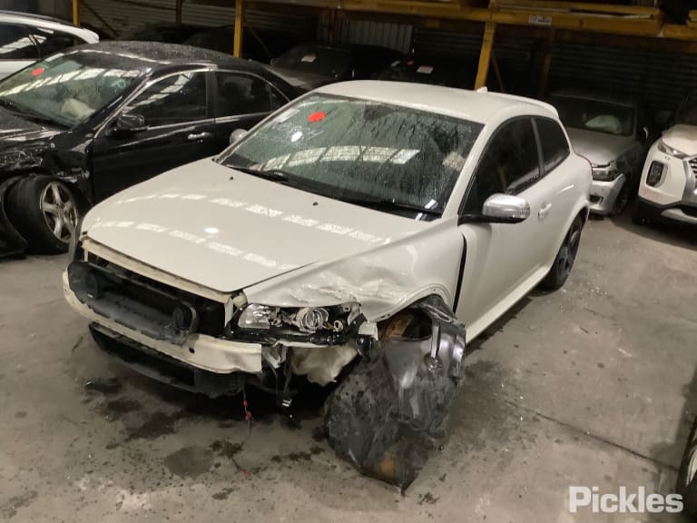 2010 VOLVO C30 UNDER CAR-CAT TYPE, 2.4, PETROL, B5244S4, 04/07-07/10 8603597 CATALYTIC CONVERTER