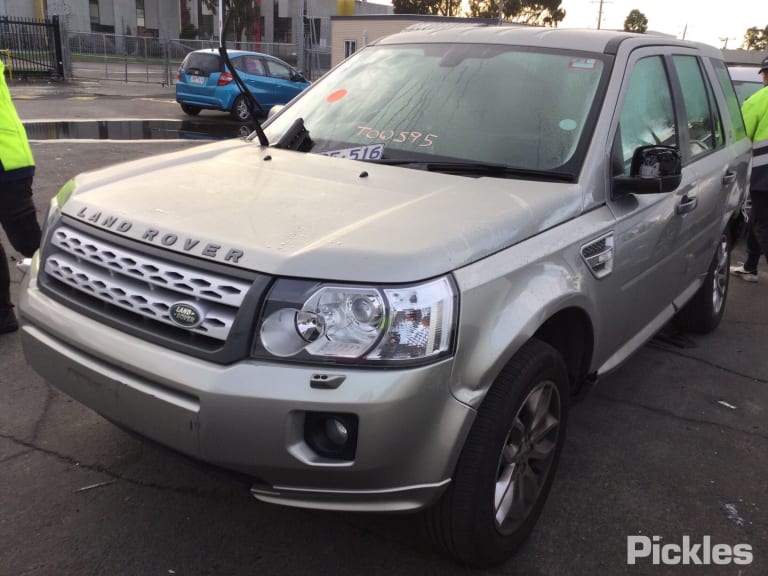 2012 LAND ROVER FREELANDER LF2, 06/07-12/14 LR012496 LEFT FRONT DOOR WINDOW