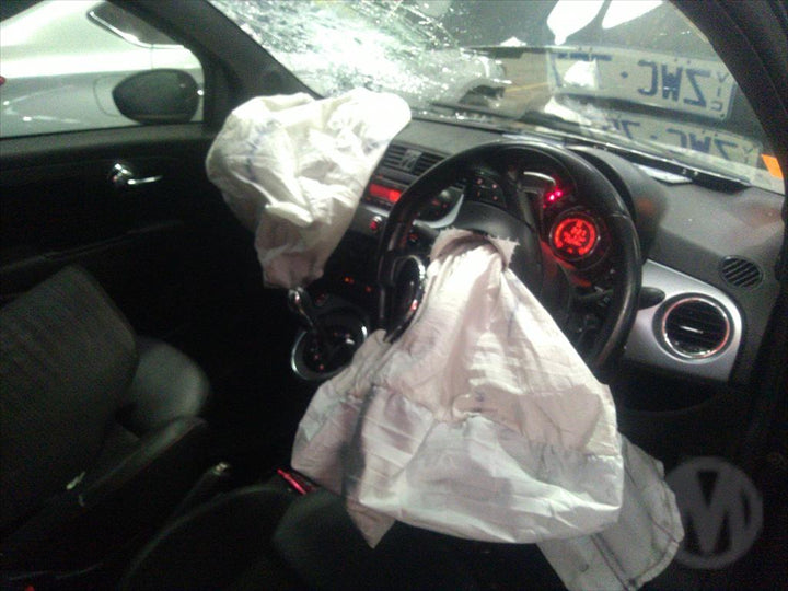 Wrecking 2013 FIAT 500 for Used Parts FI1116