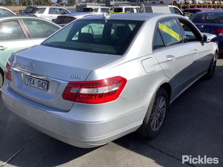 2011 MERCEDES E CLASS LEFT REAR DOOR LOCK, W212/S212, SEDAN/WAGON, NON KEYLESS START TYPE, 07/09-05/16 A 204 730 13 35 DOOR BOOT GATE LOCK