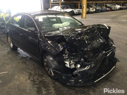 2013 VOLKSWAGEN PASSAT 3C/MK6/3CC B6-B7, SQUARE BUTTONS, 03/06-05/15 3C8419091BE STEERING WHEEL