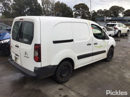 2017 CITROEN BERLINGO B9C, 03/09-12/18  COURTESY LIGHT