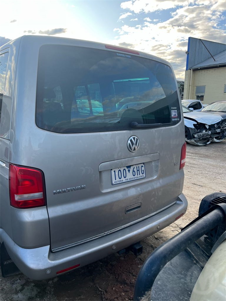 2010 VOLKSWAGEN TRANSPORTER ENGINE ECU, 2.0, DIESEL, AUTO T/M, P/N 03L906022JD, ECU ONLY, T5, 03/10-06/15 03L906022JD ECU