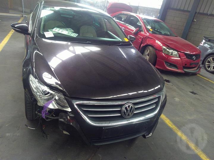 2008 VOLKSWAGEN PASSAT 3CC, SEDAN, 08/08-06/12 3C8837461J LEFT FRONT WINDOW REG MOTOR