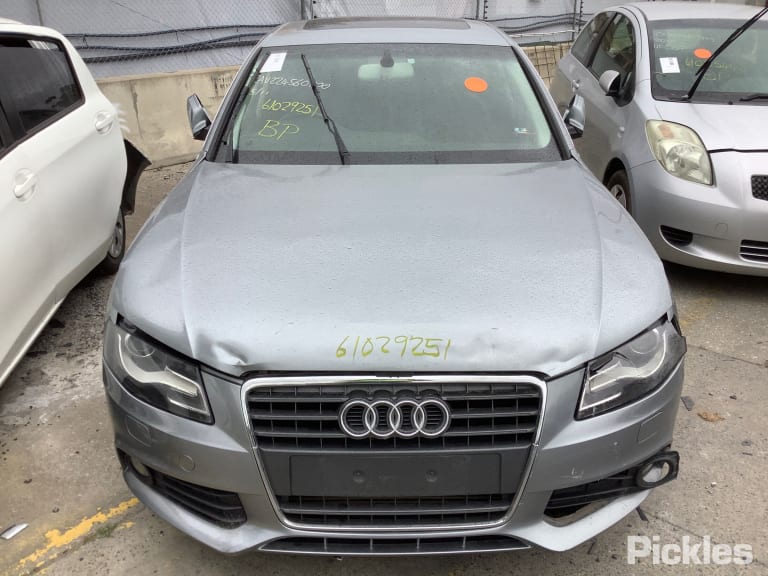 2012 AUDI A4 B8 8K, A4/S4, MANUAL FOLD, NO LANE CHANGE ASSIST TYPE, 2 PLUG (6/2 WIRE), 05/09-01/16 8K2857410AF RIGHT DOOR MIRROR