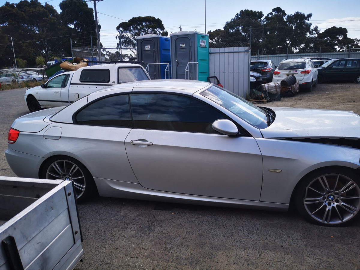 2008 BMW 3 SERIES E92/E93, COUPE/CABRIO, 08/06-09/13 51337193456 RIGHT FRONT WINDOW REG MOTOR