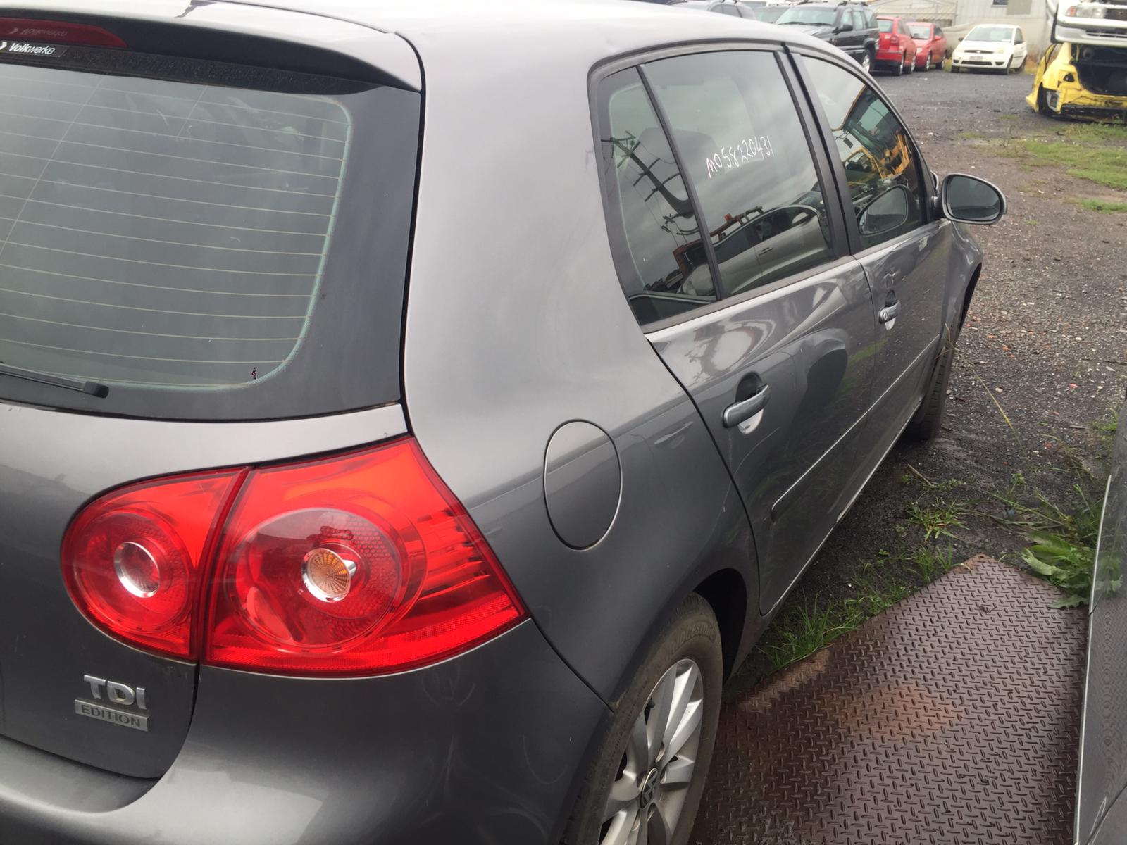 2008 VOLKSWAGEN GOLF RH FRONT (MASTER SWITCH), 5DR HATCH, GEN 5, 07/04-02/09 1K4959857B PWR DR WIND SWITCH