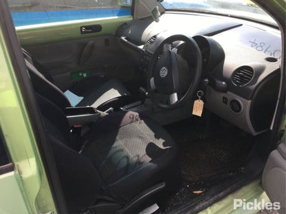 2001 VOLKSWAGEN BEETLE LEFT FRONT DOOR LOCK, 01/00-09/05 6X2837013C DOOR BOOT GATE LOCK