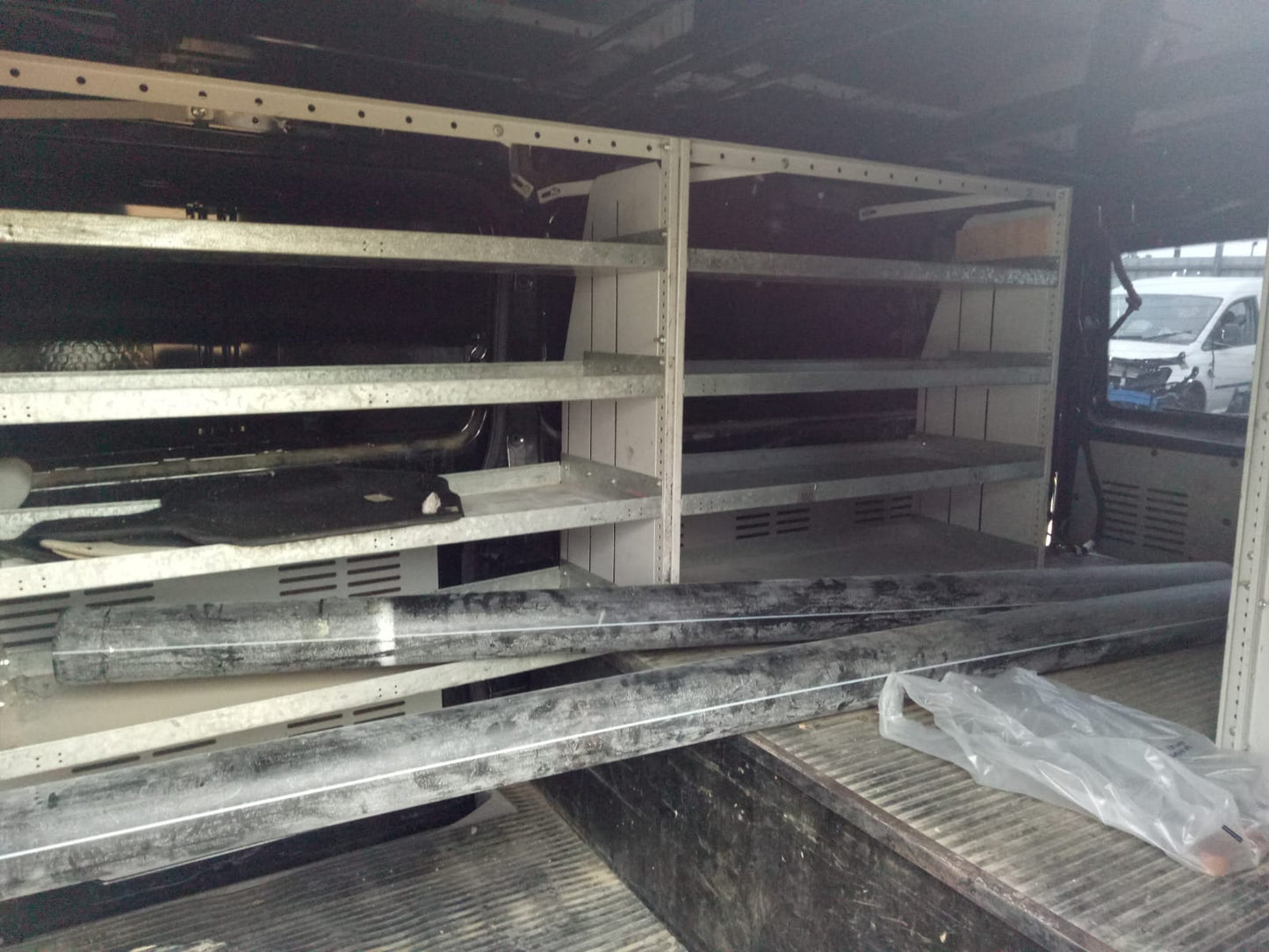 2010 MERCEDES VITO 639, 04/04-01/11 A6393203613 RIGHT FRONT STRUT