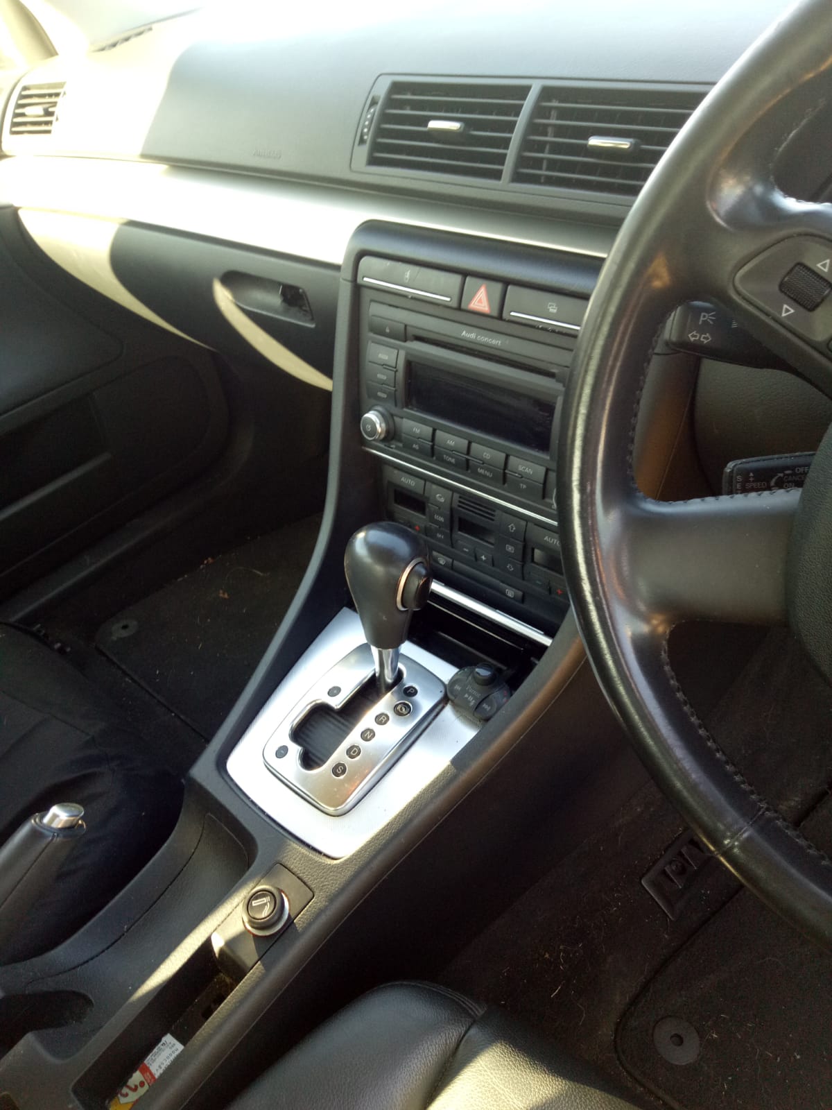 2007 AUDI A4 B7, BLACK, 4 SPOKE, 08/04-07/09 8K0419091B STEERING WHEEL