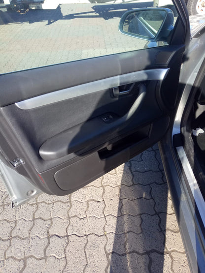 2007 AUDI A4 STEERING WHEEL, B7 (A4), SEDAN, 08/04-03/08 8E0880201BL RIGHT AIRBAG