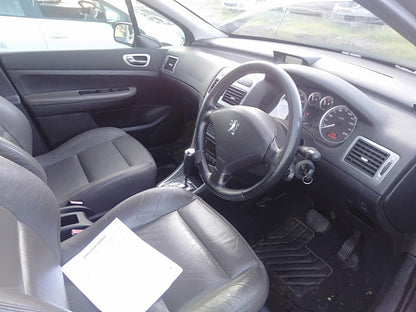 2004 PEUGEOT 307 T5-T6, POWER, NON FOLDING (1 PLUG TYPE), 12/01-12/09 8149CF LEFT DOOR MIRROR