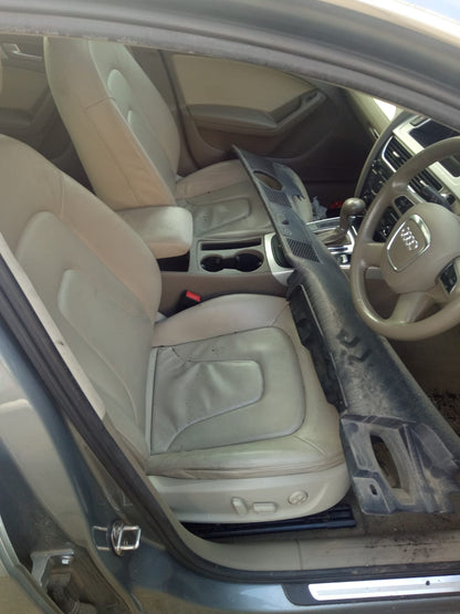 2010 AUDI A4 A4, PETROL, AUTO T/M, B8 8K, 02/08-06/12 8K0920900H INSTRUMENTCLUSTER