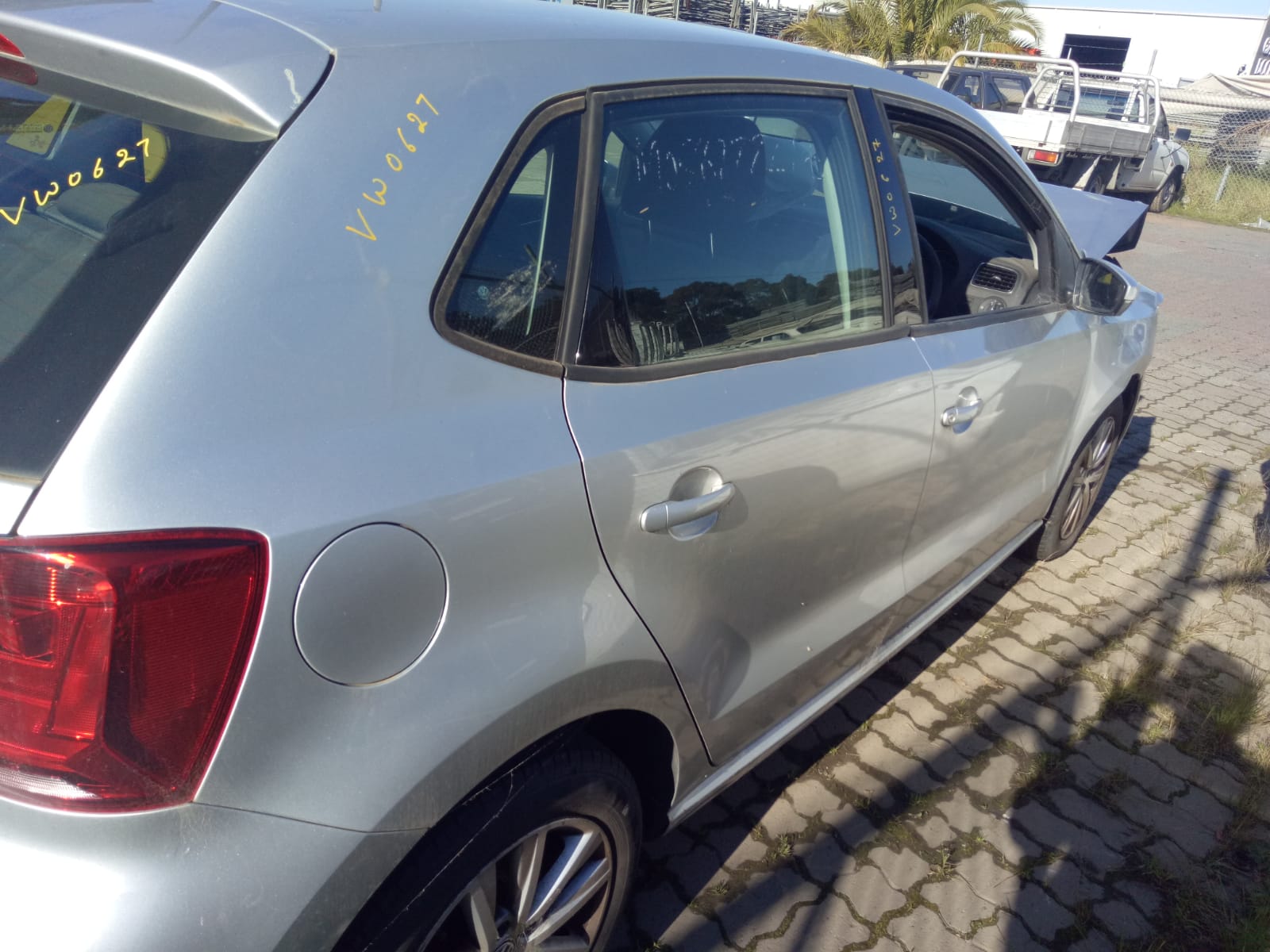 2015 VOLKSWAGEN POLO 6R, HEATED TYPE, 05/14-09/17 6C2857507B LEFT DOOR MIRROR