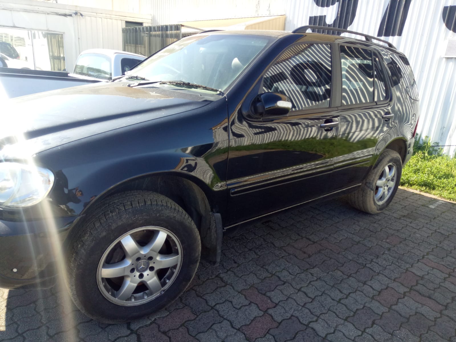 2002 MERCEDES M CLASS LEFT REAR DOOR LOCK, W163, 09/98-08/05 A1637302135 DOOR BOOT GATE LOCK