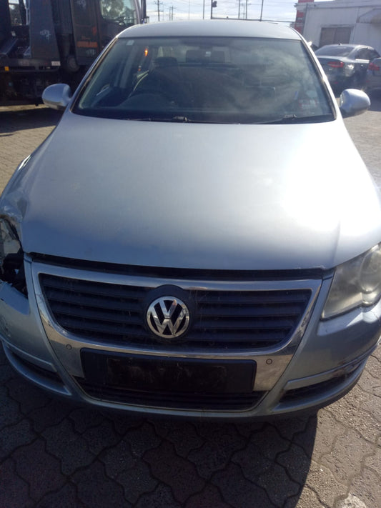 2009 VOLKSWAGEN PASSAT 3C/MK6 B6, MANUAL FOLD (6XN), 03/06-09/10 3C2857508CJ RIGHT DOOR MIRROR
