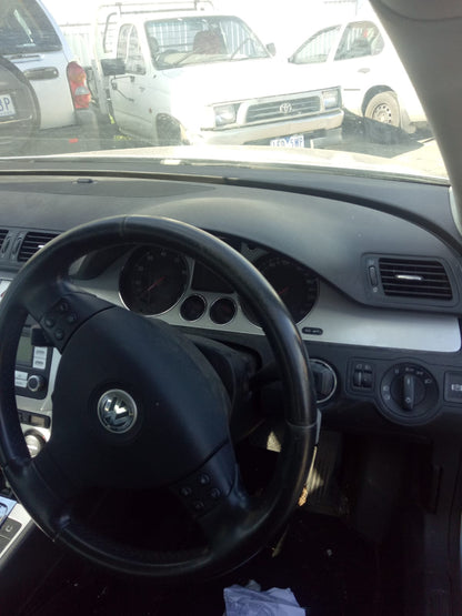 2009 VOLKSWAGEN PASSAT 3C/MK6 B6, MANUAL FOLD (6XN), 03/06-09/10 3C2857508CJ RIGHT DOOR MIRROR