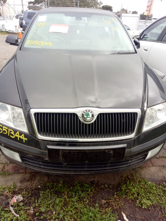 2008 SKODA OCTAVIA 1Z, SHOWA P/N 1K0820411P, 01/04-10/13  A C CONDENSER
