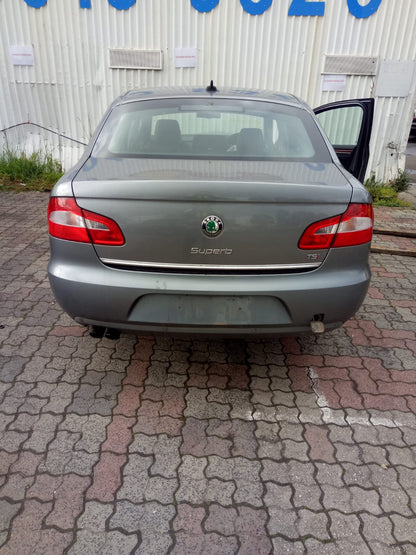 2012 SKODA SUPERB BOOTLID LAMP (LH SIDE), 3T, 03/09-06/14 3T5945107  REAR GARNISH