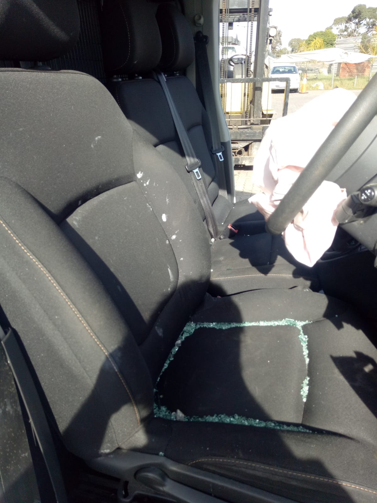 2016 RENAULT TRAFIC NON CLIMATE CONTROL TYPE, X82, 01/15- 275102706R HEATER AC CONTROLS