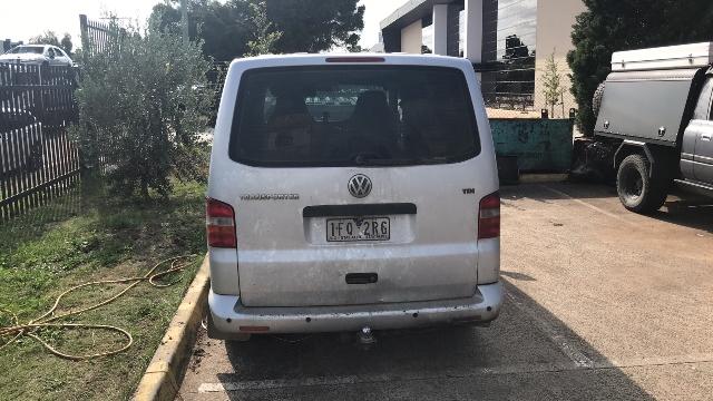 2007 VOLKSWAGEN TRANSPORTER T5, 08/04-06/15 7H0821101E LEFT GUARD