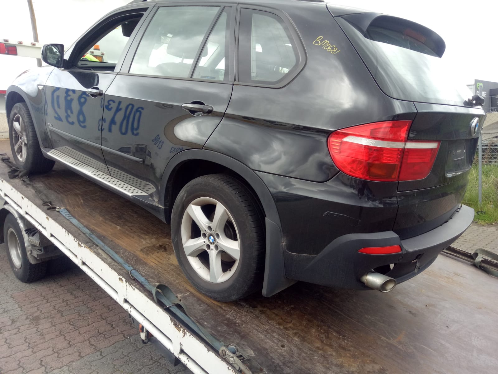 2008 BMW X5 UNDER DASH, FRONT, E70, 03/07-08/13  FUSE BOX