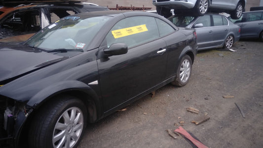2007 RENAULT MEGANE E84, CABRIO, 11/04-08/10  LEFT GUARD