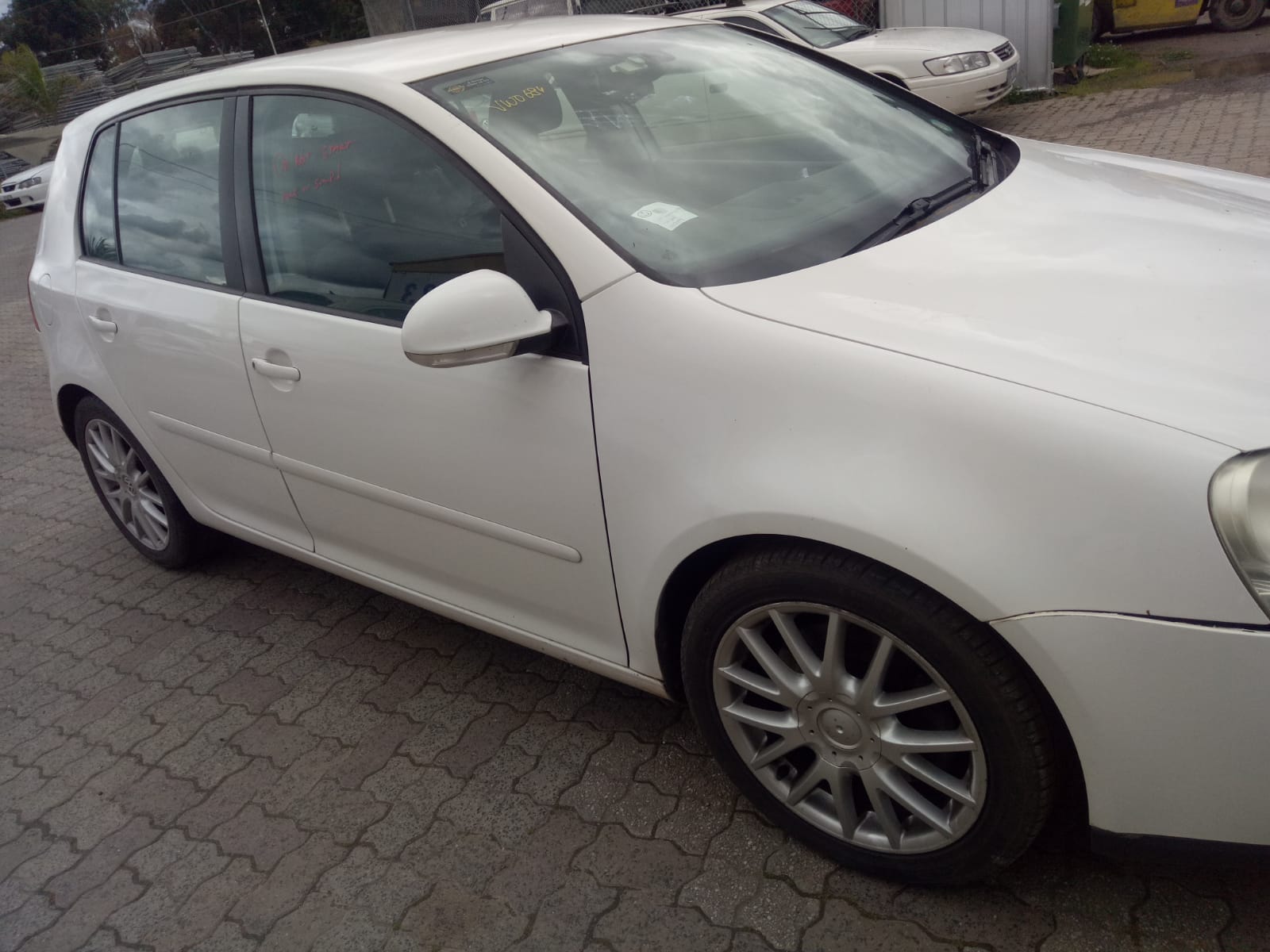 2007 VOLKSWAGEN GOLF GEN 5, HATCH, NON TINTED TYPE, 07/04-02/09 1K6945095AA LEFT TAILLIGHT