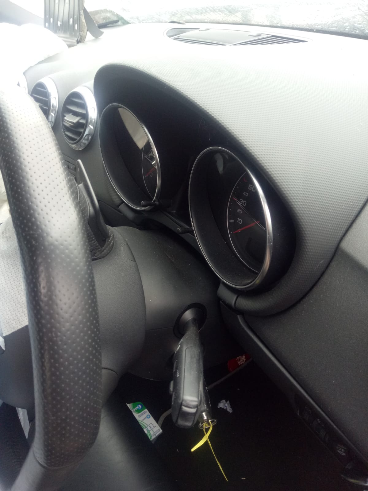 2010 AUDI TT 8J, 09/06-12/14  COURTESY LIGHT