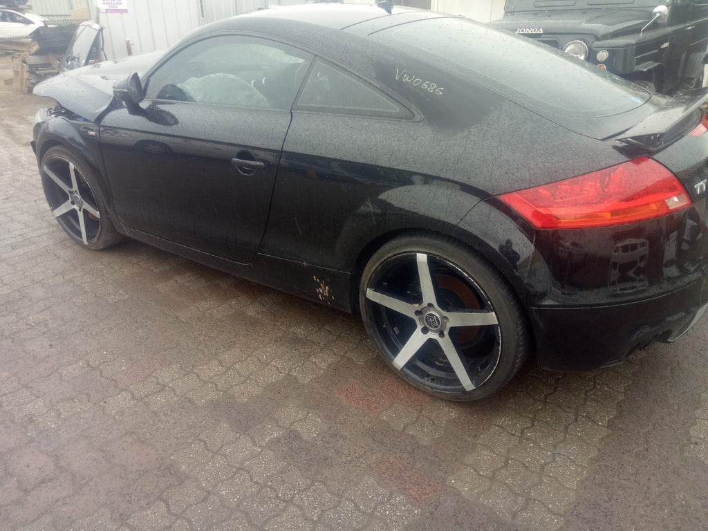 2010 AUDI TT 8J, PETROL, DENSO BRAND (6SEU14C), 09/06-12/14 1K0820808A A C COMPRESSOR