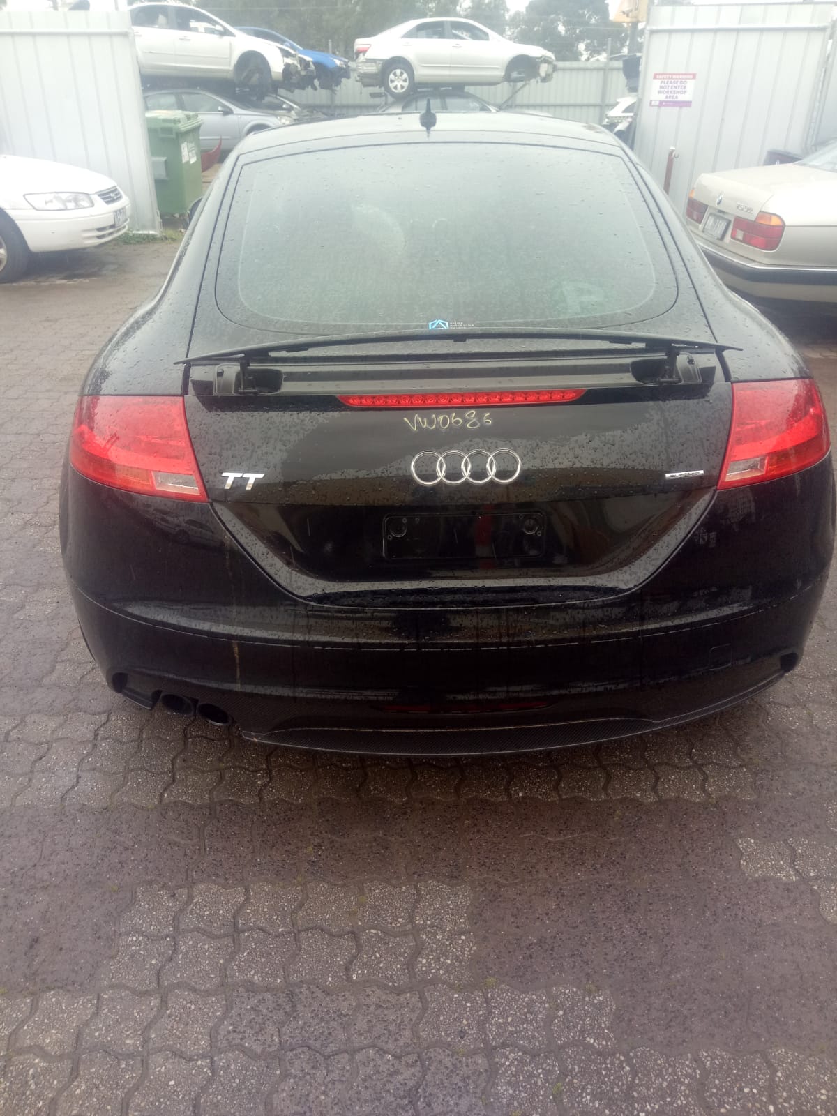 2010 AUDI TT 8J, 09/06-12/14  COURTESY LIGHT