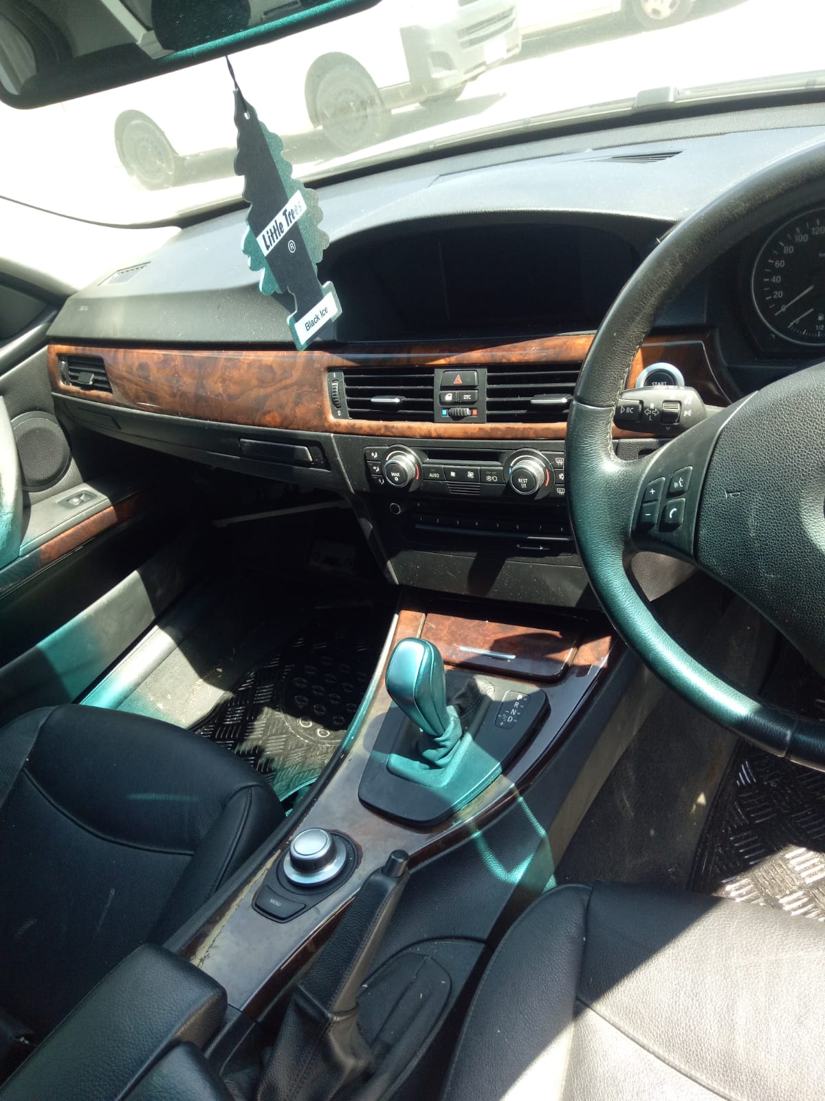 2007 BMW 3 SERIES E90/E91, SEDAN/WAGON, 03/05-04/12 51337060263 LEFT FRONT DOOR WINDOW