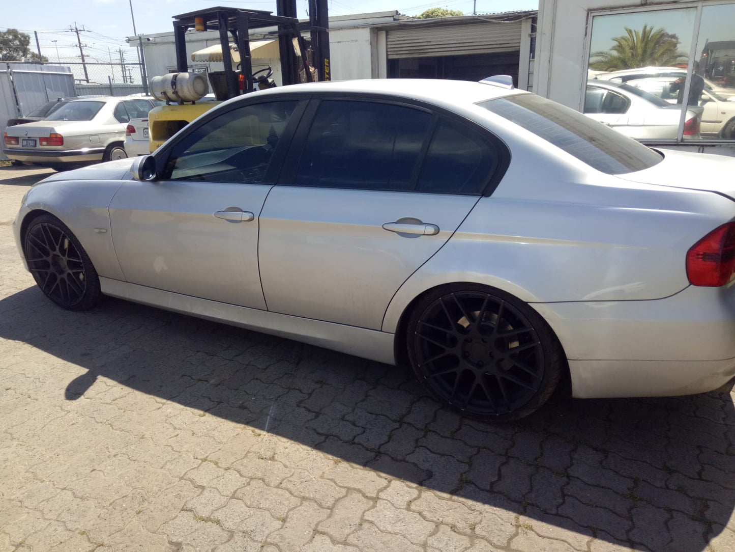 2007 BMW 3 SERIES E90/E91, SEDAN/WAGON, 03/05-04/12 51337060263 LEFT FRONT DOOR WINDOW