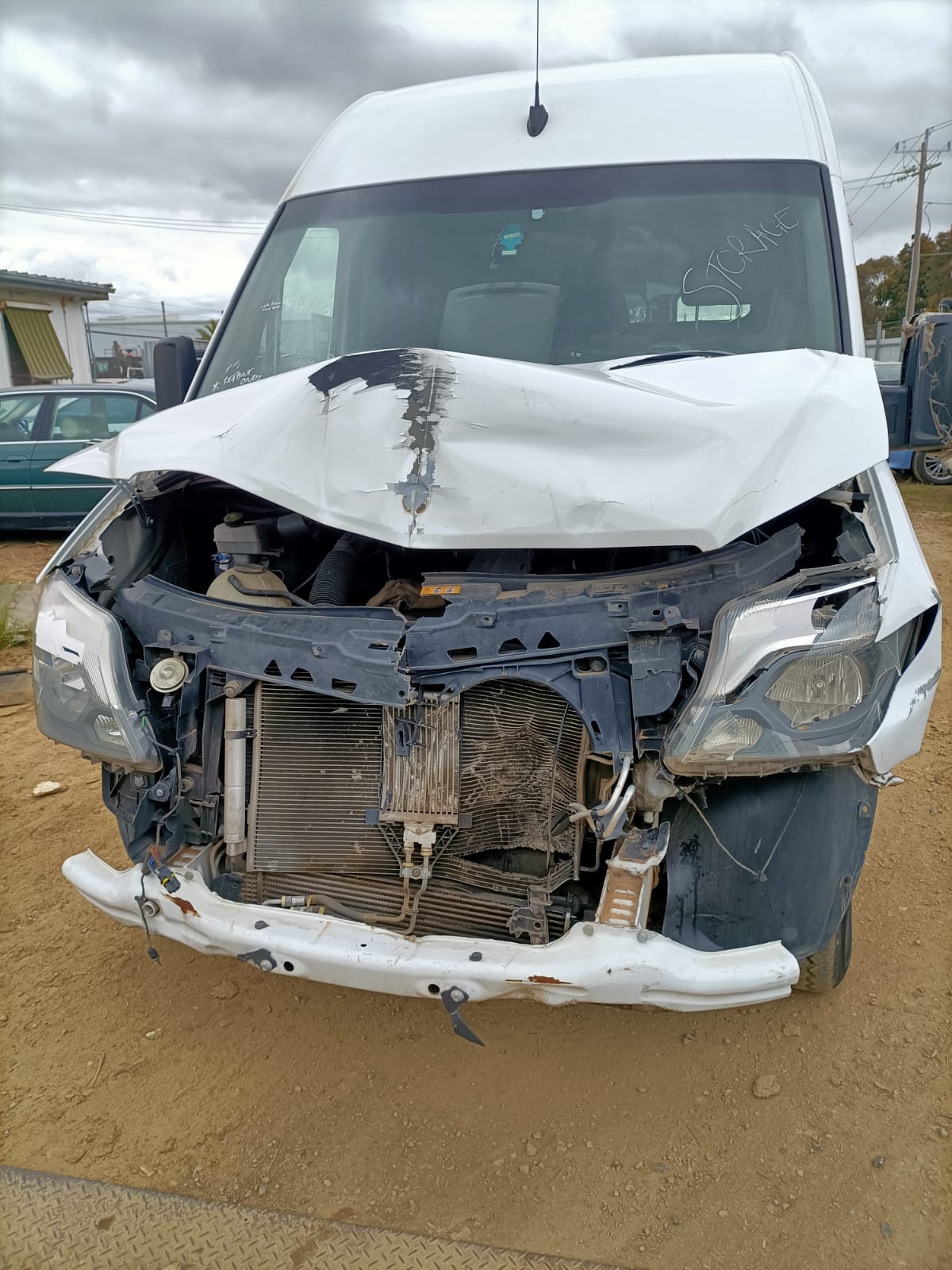 2014 MERCEDES SPRINTER NCV3, 10/06-04/18 A9067250210 LEFT FRONT DOOR WINDOW