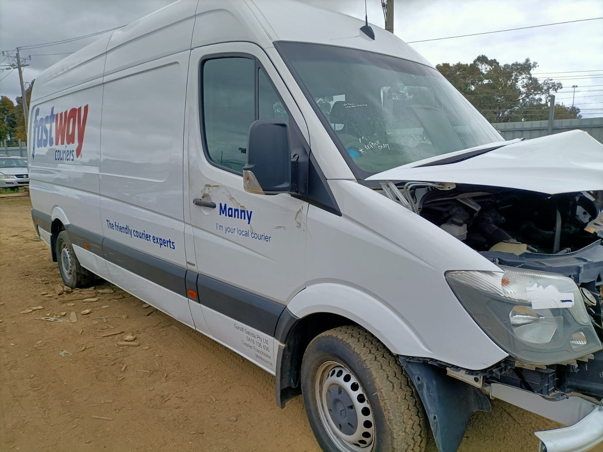 2014 MERCEDES SPRINTER LH FRONT, NCV3, 10/06-04/18 A9065451913 PWR DR WIND SWITCH
