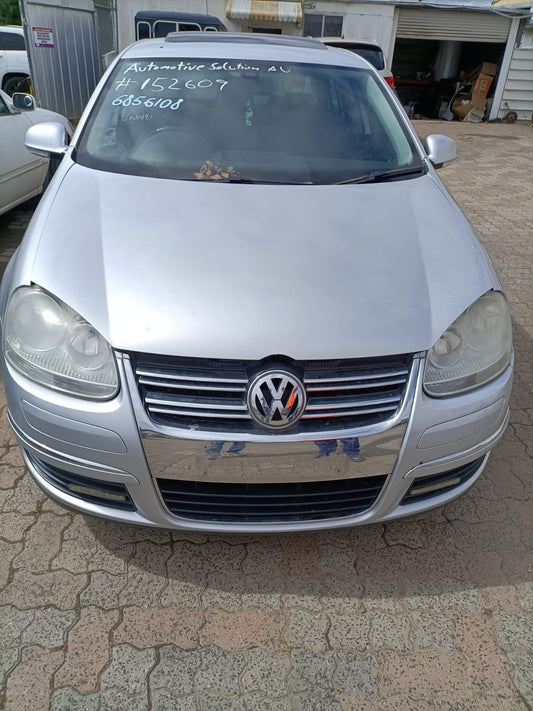 2008 VOLKSWAGEN JETTA 1KM, 02/06-07/11  LEFT FRONT WINDOW REG MOTOR