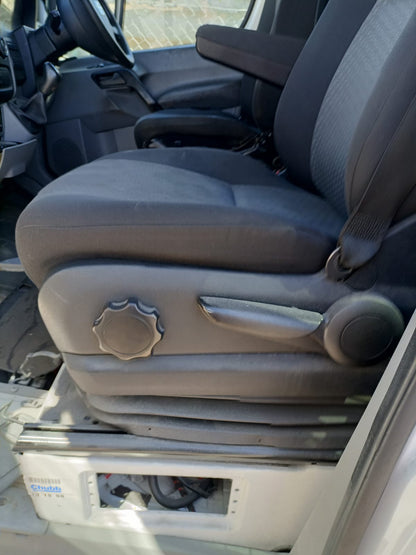 2012 VOLKSWAGEN CRAFTER RIGHT FRONT DOOR LOCK, 02/07-07/17 2E2837016B DOOR BOOT GATE LOCK