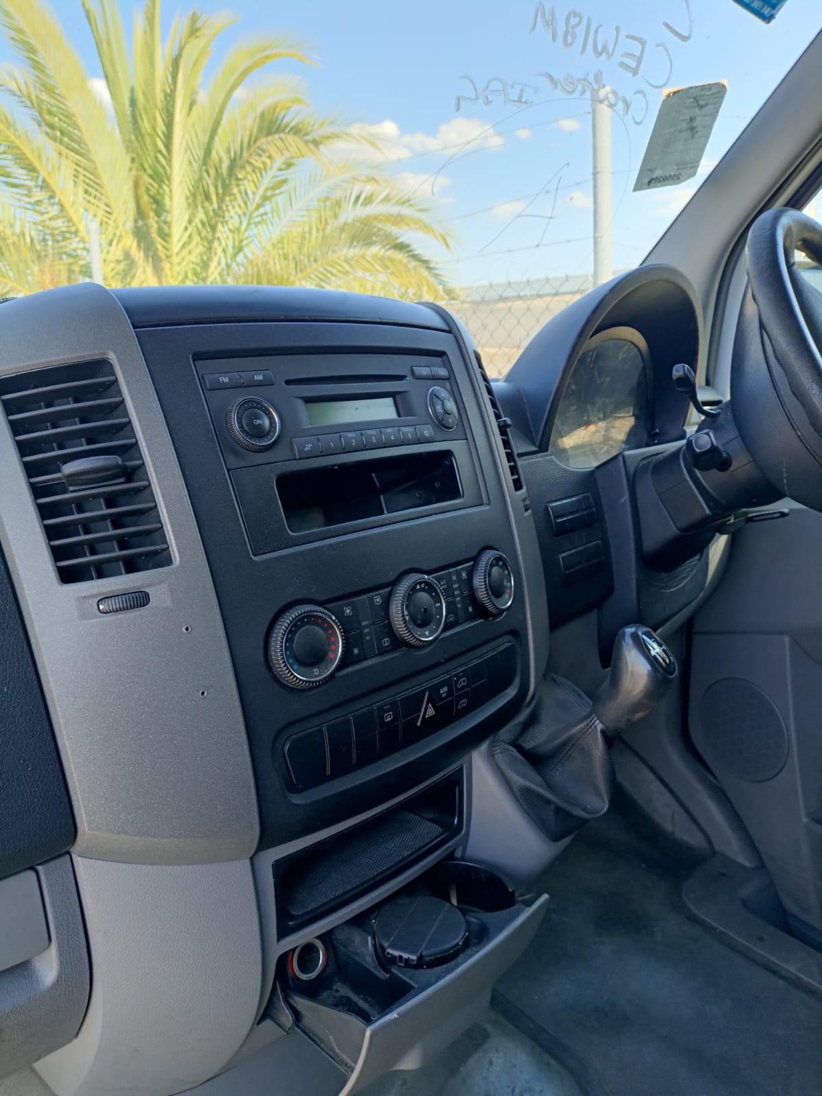 2012 VOLKSWAGEN CRAFTER DIESEL, 2.5, TURBO, BOSCH BRAND, 02/07-07/17 2E0612107B BRAKE BOOSTER