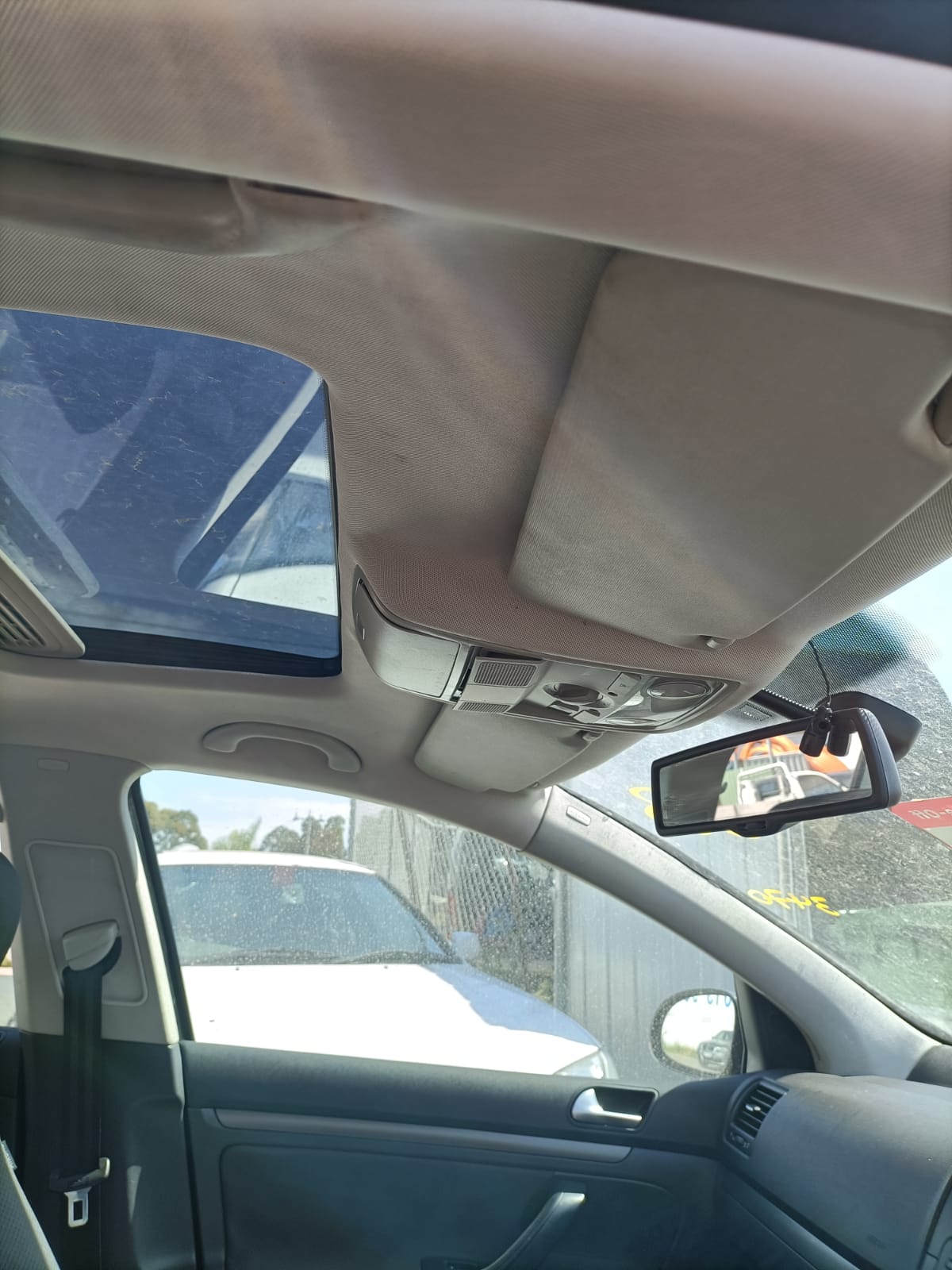 2006 VOLKSWAGEN GOLF GEN 5 07/04-02/09 1K6845025B LEFT REAR DOOR WINDOW